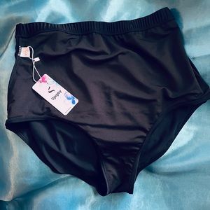 NWT UPOPBY 2X PLUS SWIM SHAPE WEAR YOGA WEAR Black Bottom Seamless TUMMY CONTROL